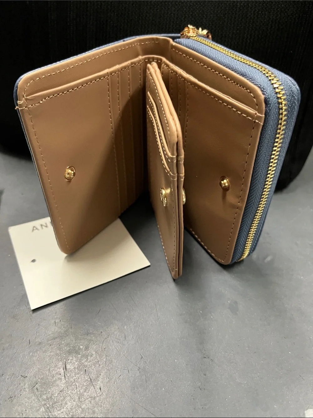 Anne Klein compact zip